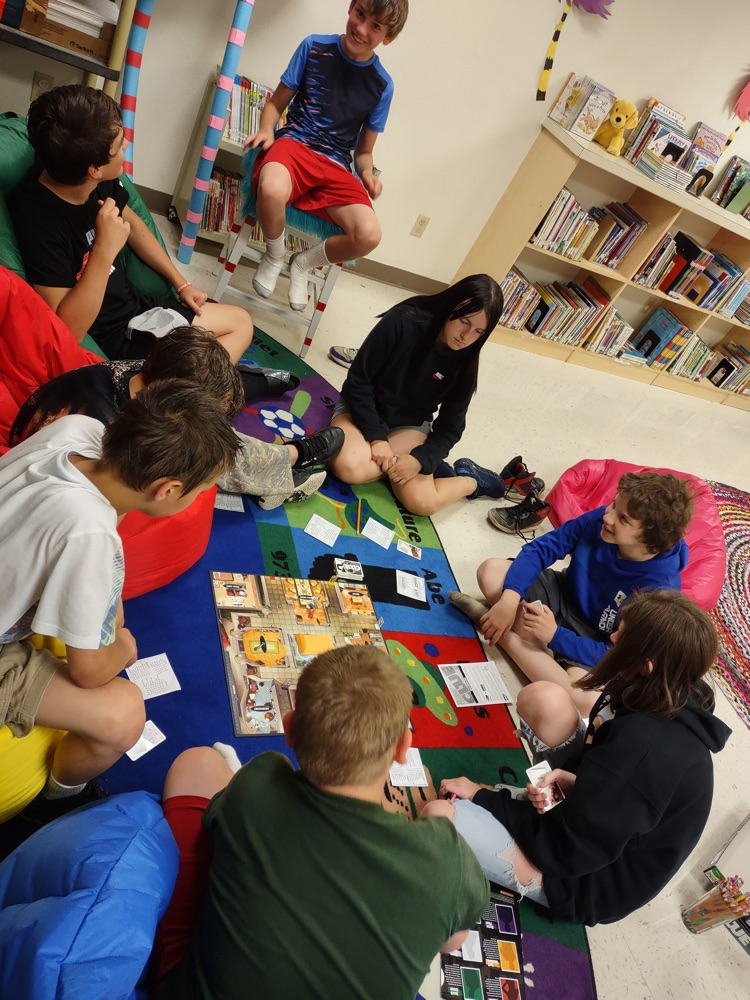 kids playing a board game 